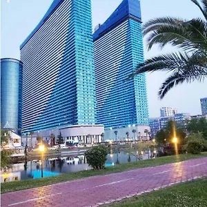 Orbi City فندق باتومي